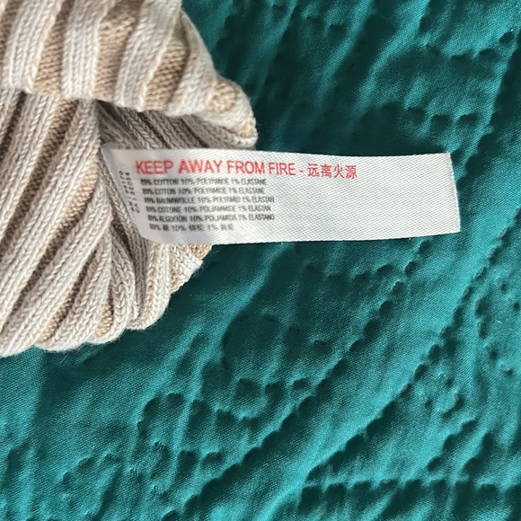 Intimately Free People Ribbed Beige Racerback Tank Top M - Picture 5 of 6